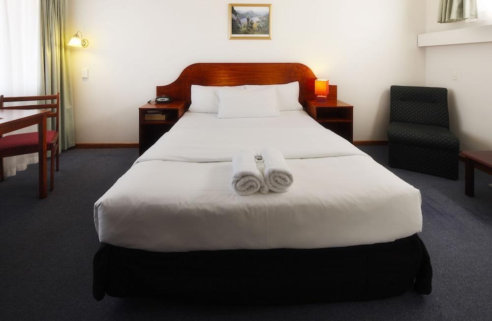 City View Motel Montagu Bay Bagian luar foto