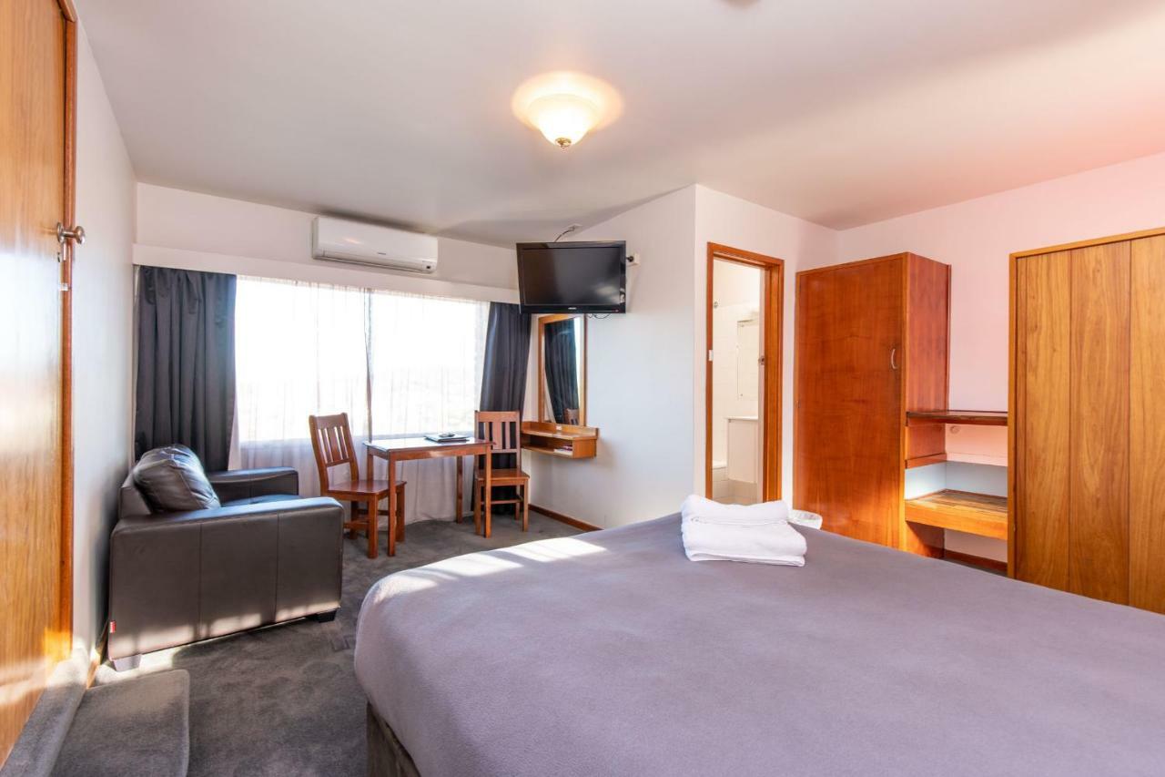 City View Motel Montagu Bay Bagian luar foto